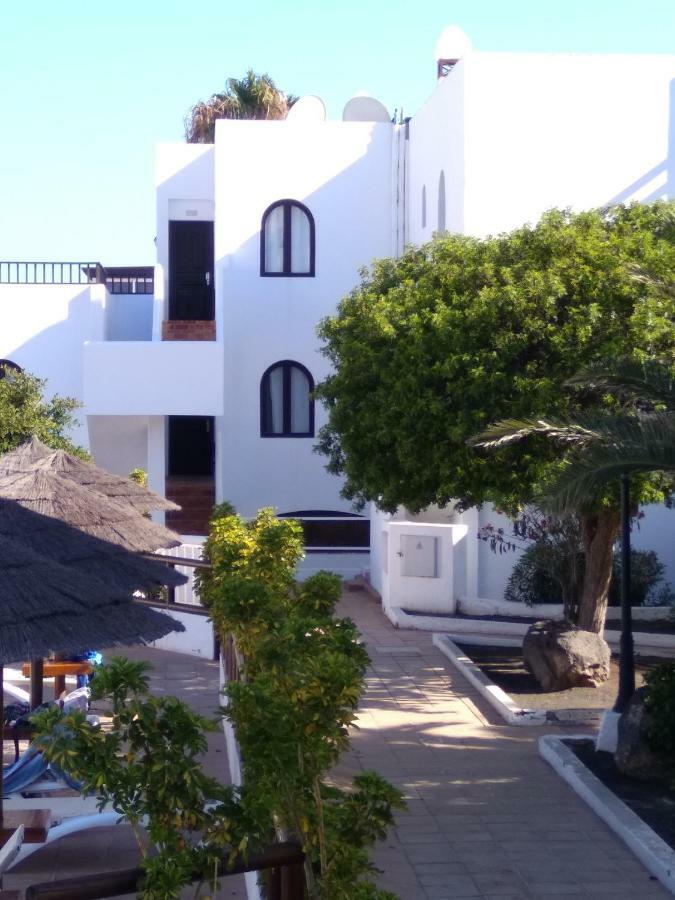 Pistachio Apartment Lanzarote Apartment Costa Teguise Exterior photo