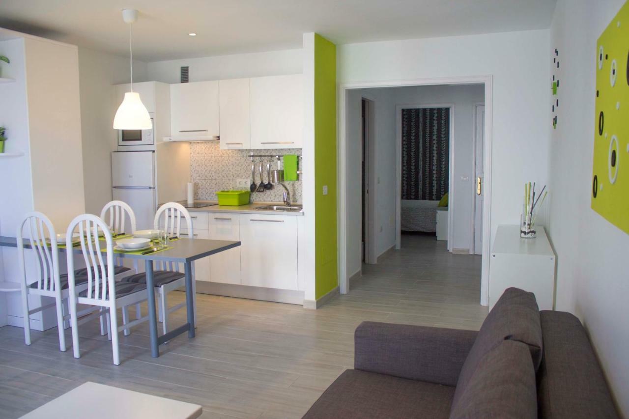 Pistachio Apartment Lanzarote Apartment Costa Teguise Exterior photo